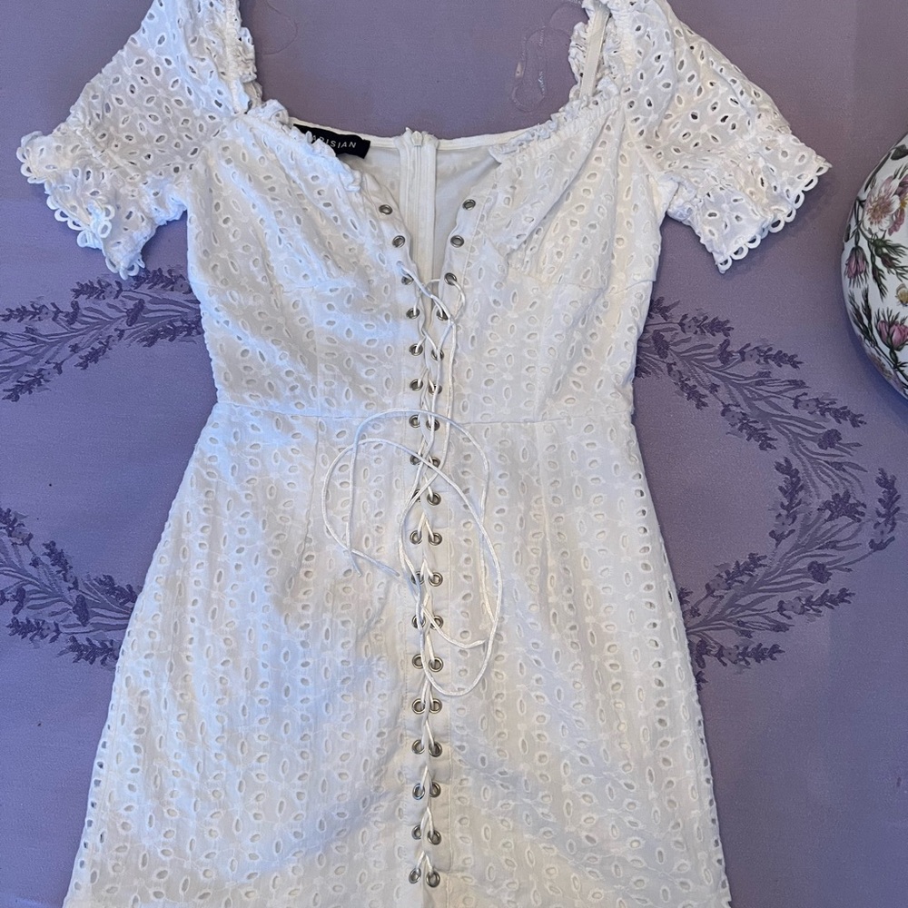 White Mini dress, eyelet, lace up, Parisian